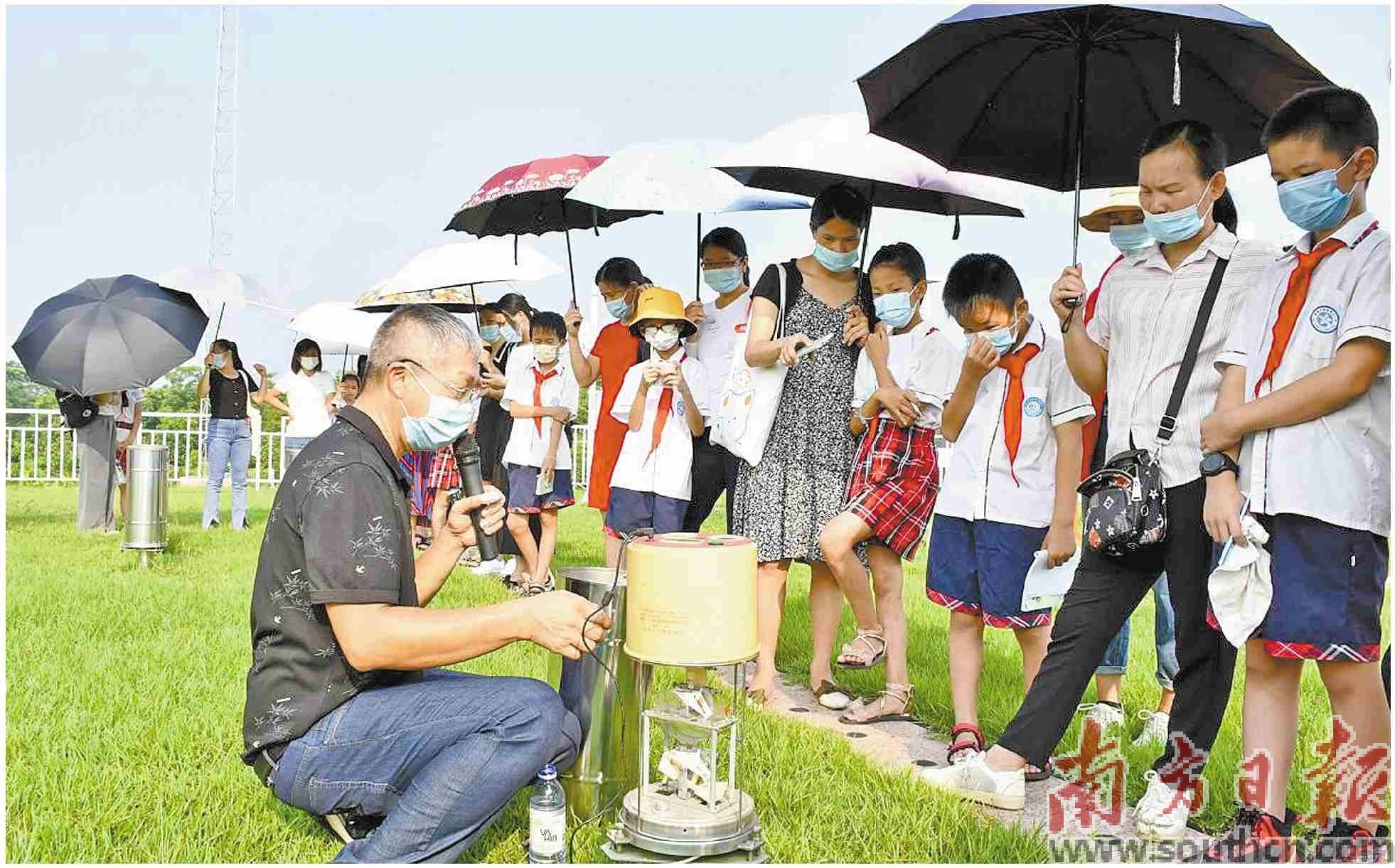 “秋冻”“贴秋膘”有讲究！专家回应秋季养生热门话题