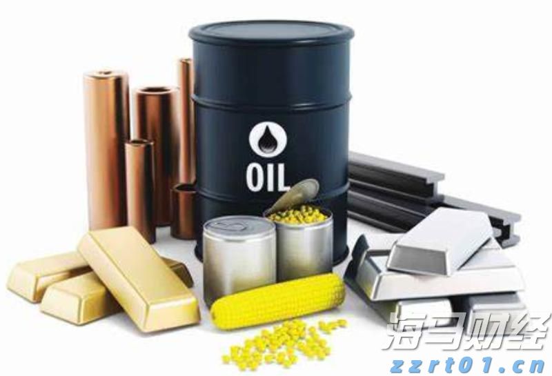 广州千人齐聚观看阅兵直播 老兵：我国军事发展日新月异