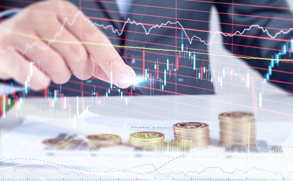 香洲区校服管理新政：取消强制购买，家长可自由选购合规产品