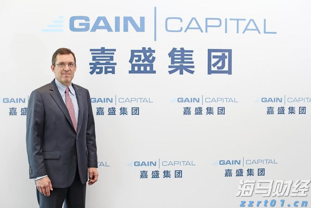 解锁新市场!梅州观赏鱼 “游” 进马来西亚