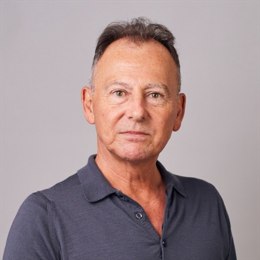 乘联分会:预计2025年乘用车零售2435万辆 同比增长6%