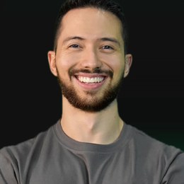 珠海市香洲区建设工程质量安全事务中心安监员钟东军接受监察调查